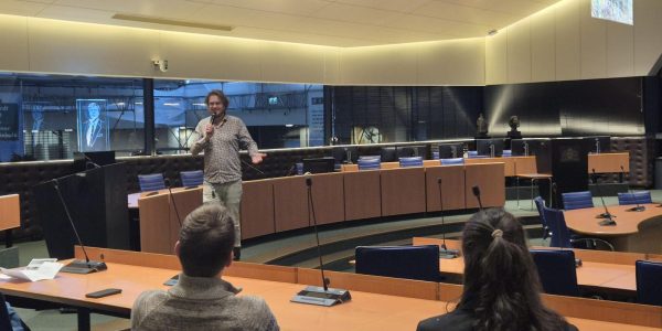 Regiocoördinator Stijn Mertens van Meer Bomen Nu Noord-Brabant gaf een pre (1)