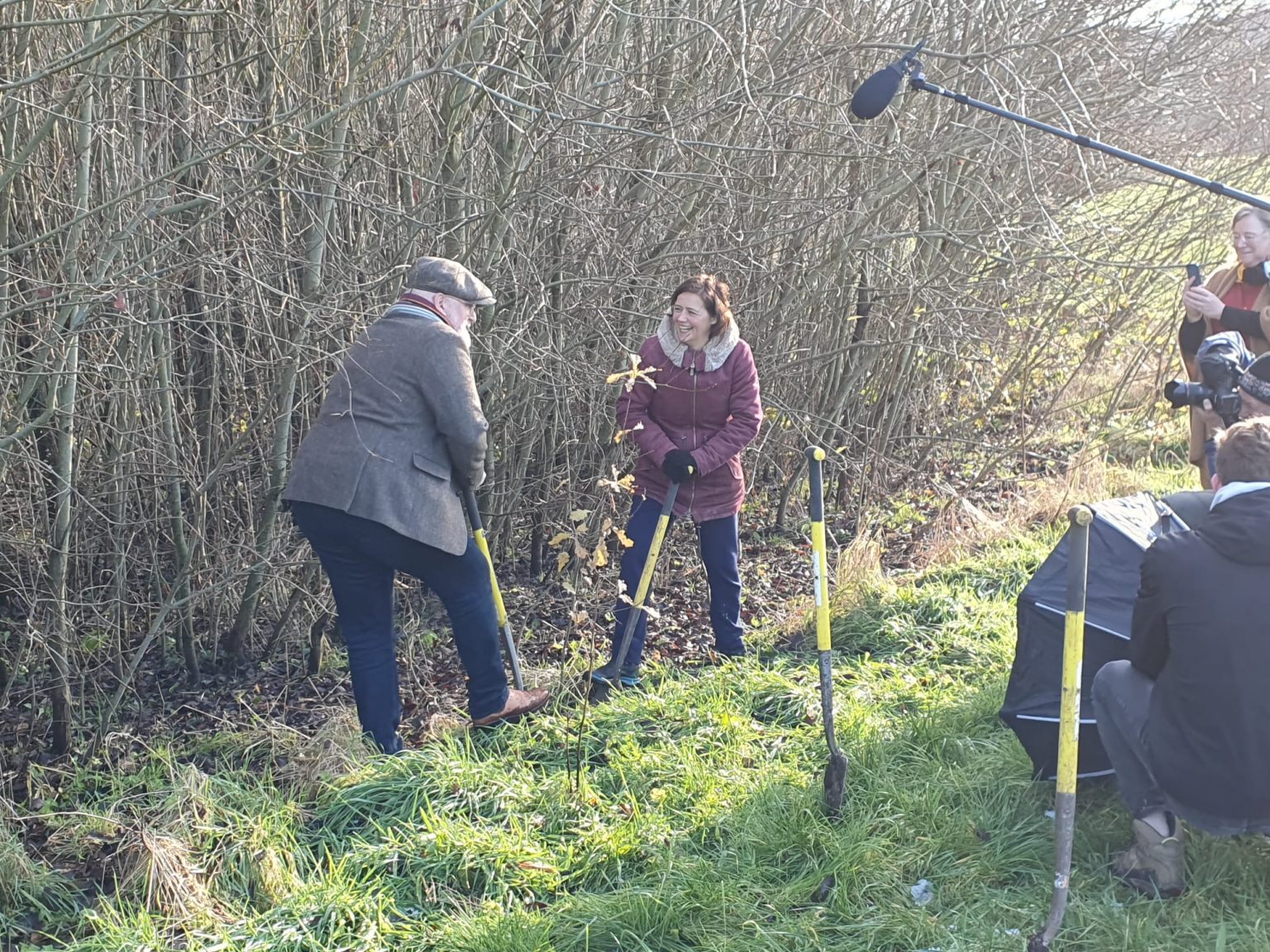 Frans Timmermans En Zuhal Demir Verplanten Eerste Belgische Boom Met ...